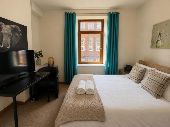 54 - Room 1 - City views