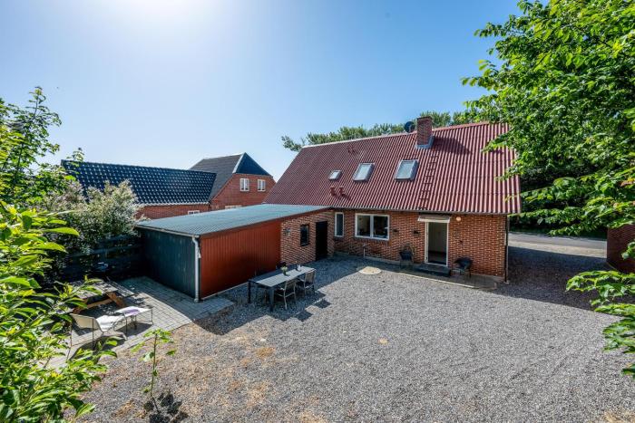 Modernized Ground Floor Holiday Apartment In Stadil