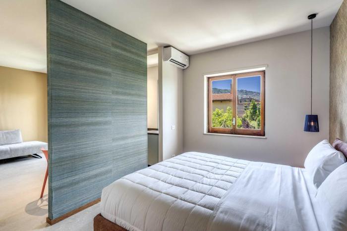 Suite Noceti with Balcony Walk to Sorrento downtown by Feeling Italy