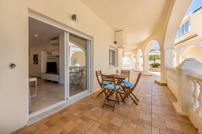 797 HOLIDAY RENTALS- Apartamento dentro de Puerto Marina-Playa a 1 min