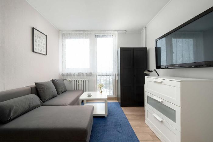 Functional Apartment with a View of the City in a Quiet Area of Wrocław by Noclegi Renters