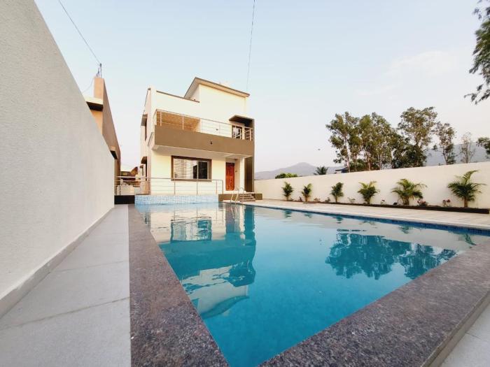 AK Villa AC 3BHK with Big Pool