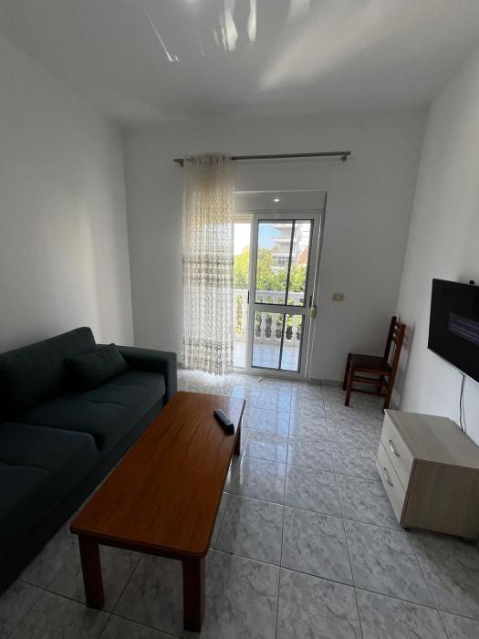 Salt & Sand Apartment-Near Beach-Fast Wi-Fi