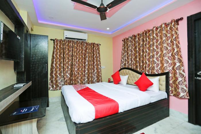 Hotel O Red Velvet Inn Near Chinar park,Airport