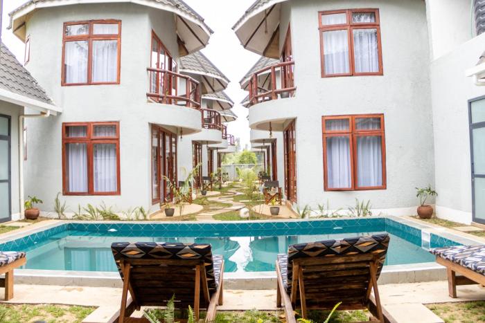 Olarashii River Lodge
