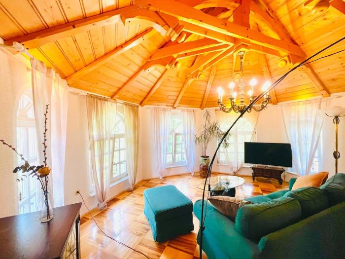 Luci Residence
