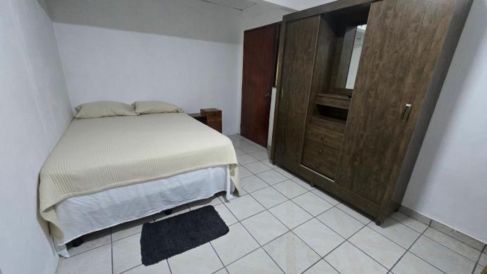 Suit Apaneca, San Salvador, Metrocentro
