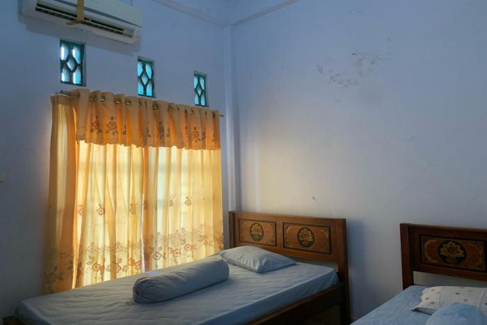Hotel O Wisma Awal Fajar Syariah Near Mars Gym Bulukumba