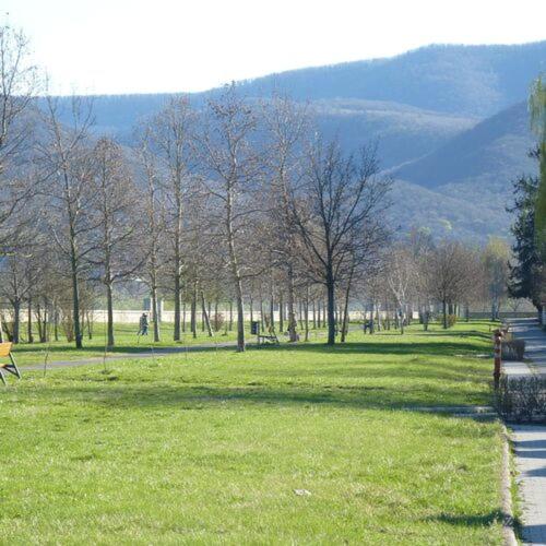 Vár-Lak Nagymaros