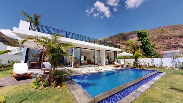 Villa Mercure. Private villa. 2 en-suite bedrooms.