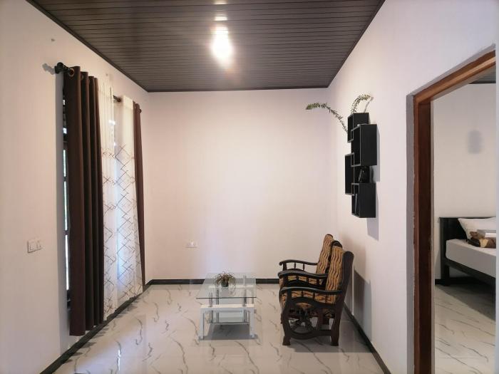 Serene Stay, Arugambay