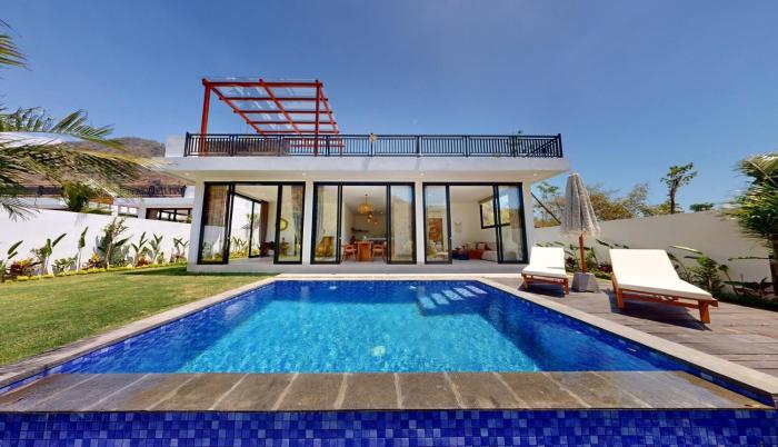 Villa Bacchanalia - 2 bedrooms-Pool-Garden-Rooftop