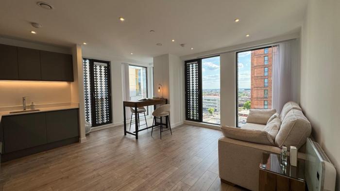 cozy 2BR in central MCR