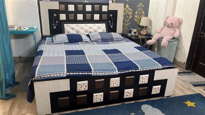 One room