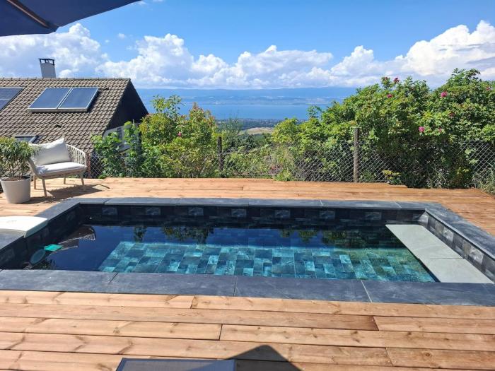 Appartement vue exceptionnelle et piscine