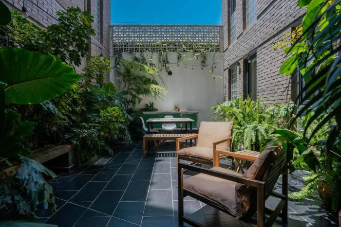 Bright 2BR condo with Stunning Patio in Escandon