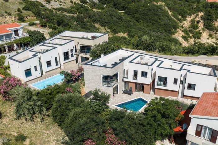 Villa Perla Nera & Villa Nevera by Pag tours