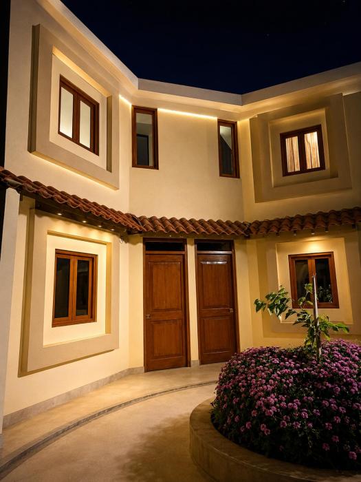Tikary House