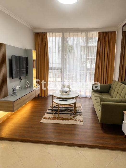 Elivor Spacious 3BR Kuningan by Sewatama
