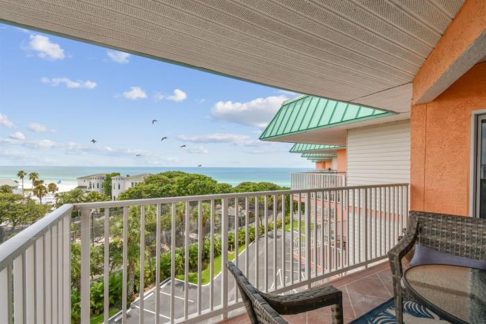 Beach Cottages Condo with Ocean View