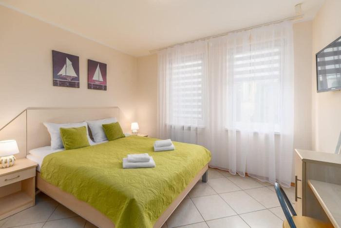 Apartment Bielik A01 by Noclegi Renters