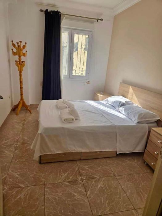 Beautiful air-conditioned two-bedroom apartment - Béjaïa city center