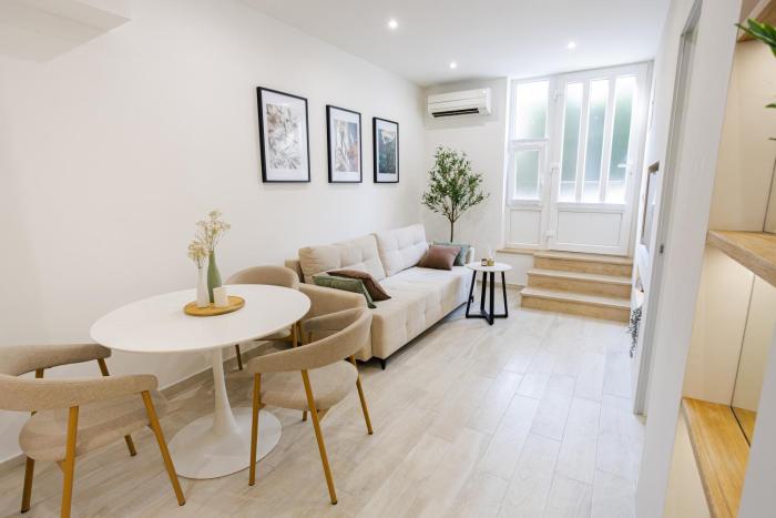 Cosy Stay Split
