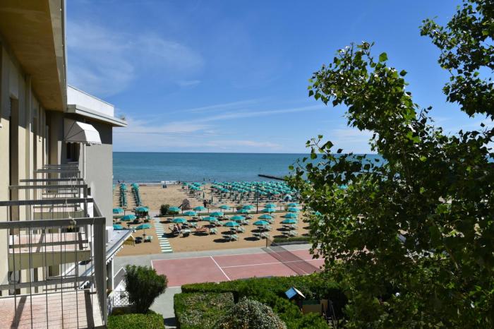 Hotel Janeiro Frontemare
