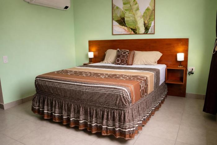 Torogoz Home