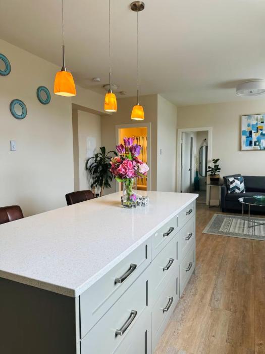Oceana Retreat - Cozy 1BR suite with Outdoor Oasis