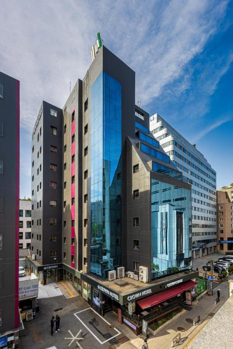 Insadong Crown Hotel