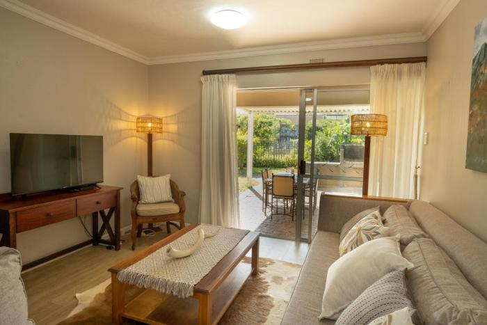 Lakeview Cabanas - Unit 8