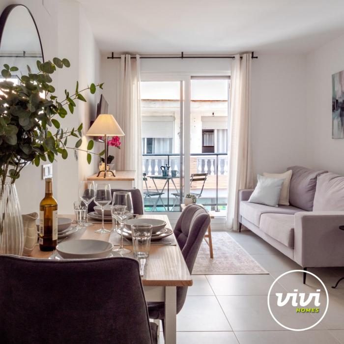 ViVi Homes - Casa Ovi - Center - Beach -Terrace