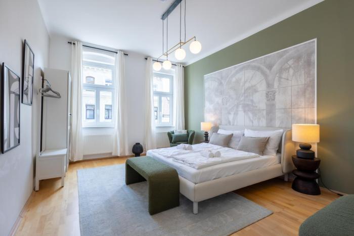 josefs home l City Nest l UNO-City & VIC