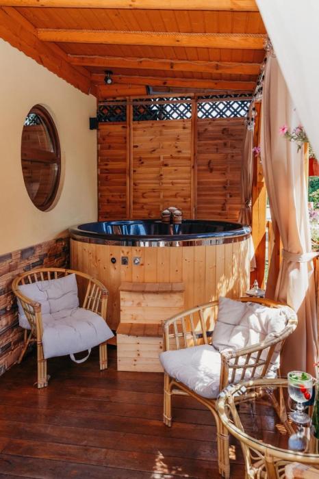 Domki & Jacuzzi w Centrum Soliny 885-053-839
