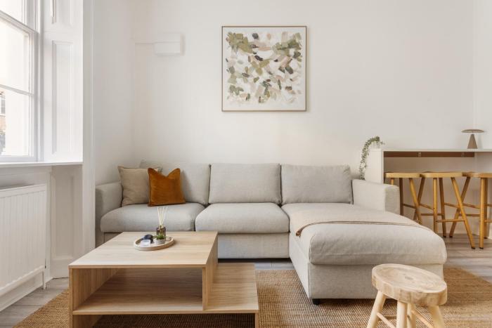 The Sherlock Sanctuary - Stylish Marylebone Flat