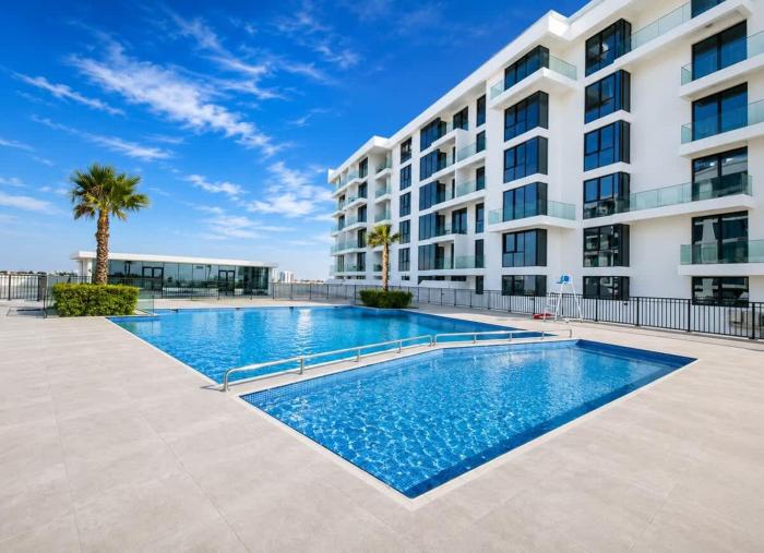 Gorgeous 1 Bed Apartment in Blue Bay Walk