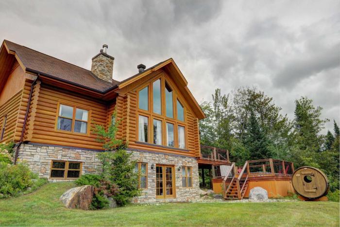Spa Pool & Sauna - Laurentides Serenity