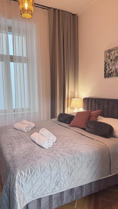 IOS Apartments - Urban