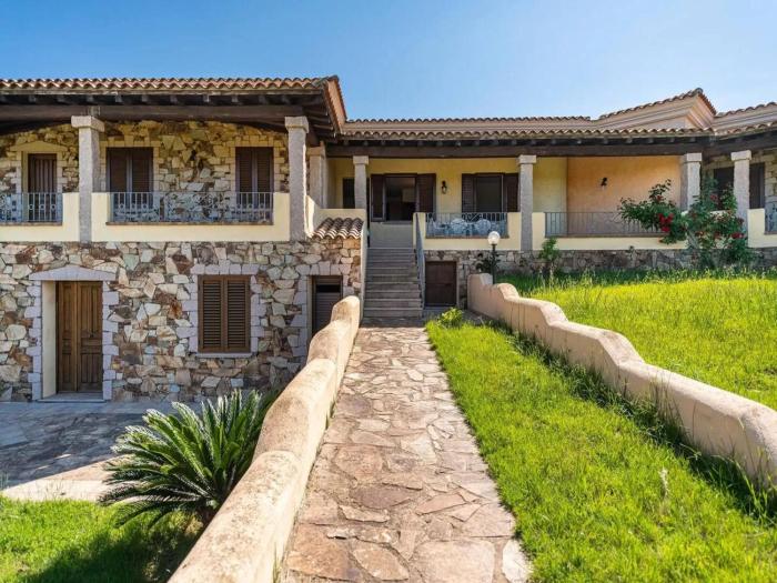 Relaxing home near the sea