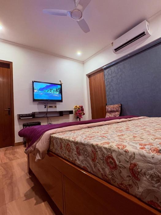 Moonstone Hospitality Luxury 1BHK Palam Vihar, Gurugram