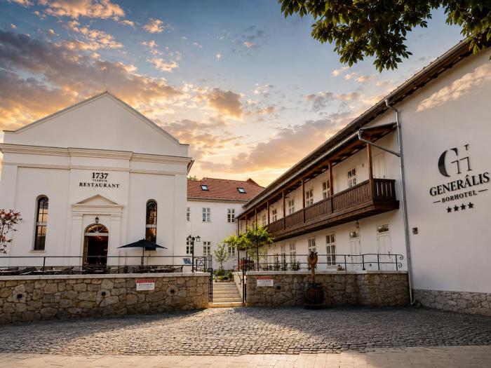 Generalis Wine Hotel