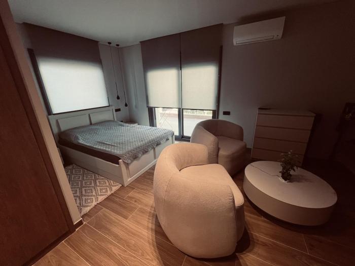 The Premium Kalamaria Suite - Metro & Promenade