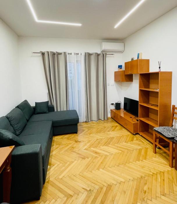 Cozy Corner Apartment