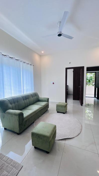 Blooming Suites