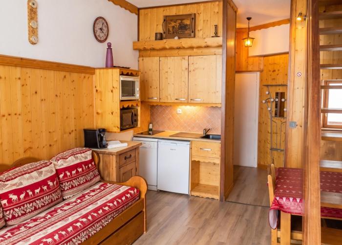 Appartement charmant à Les Menuires, 36 m², vue montagne.