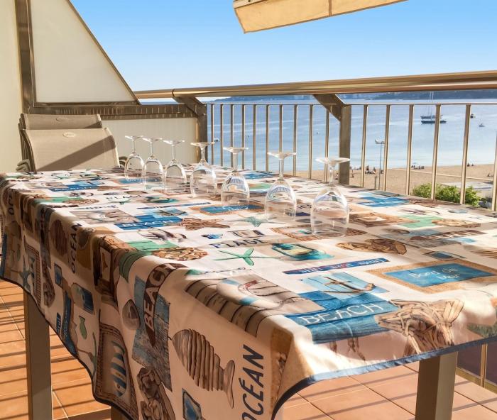 Cozy Apartment in Palamós 65m² + Sea View