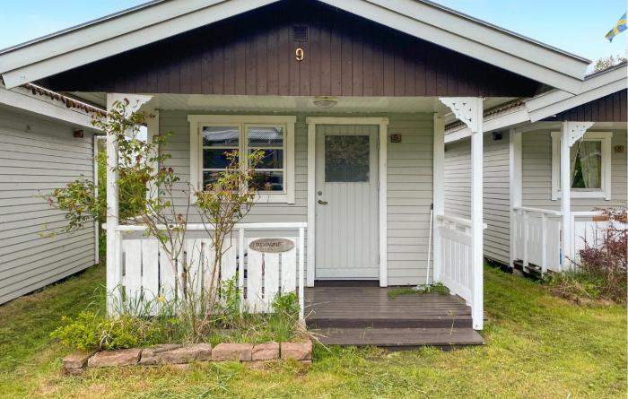 1 Bedroom Gorgeous Home In Byxelkrok