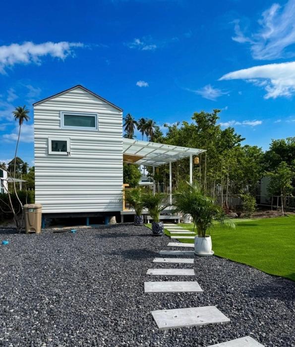 Beach Tiny House - Plot 11