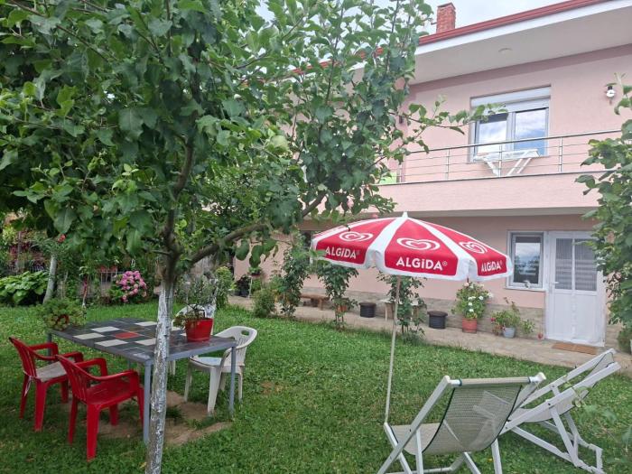 Gardenhouse